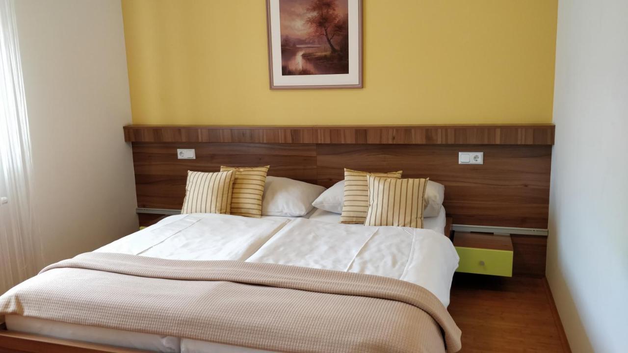 Apartmenthausmannstaetten Hausmannstatten Dış mekan fotoğraf