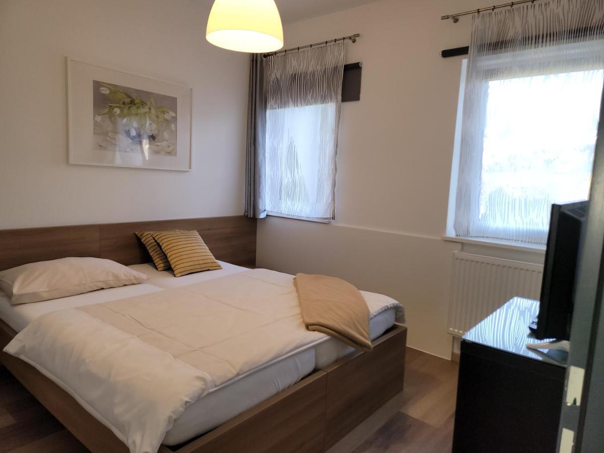 Apartmenthausmannstaetten Hausmannstatten Dış mekan fotoğraf