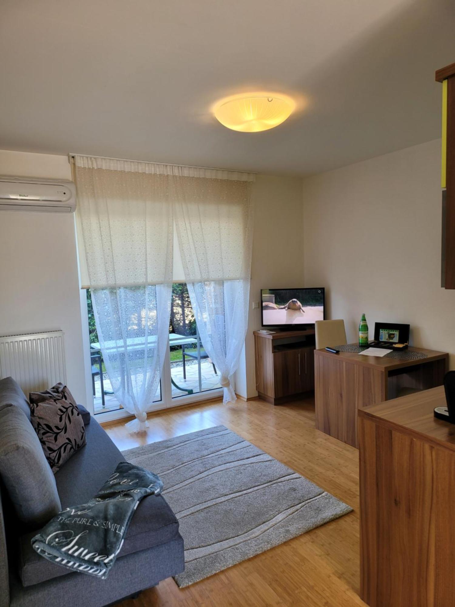 Apartmenthausmannstaetten Hausmannstatten Dış mekan fotoğraf