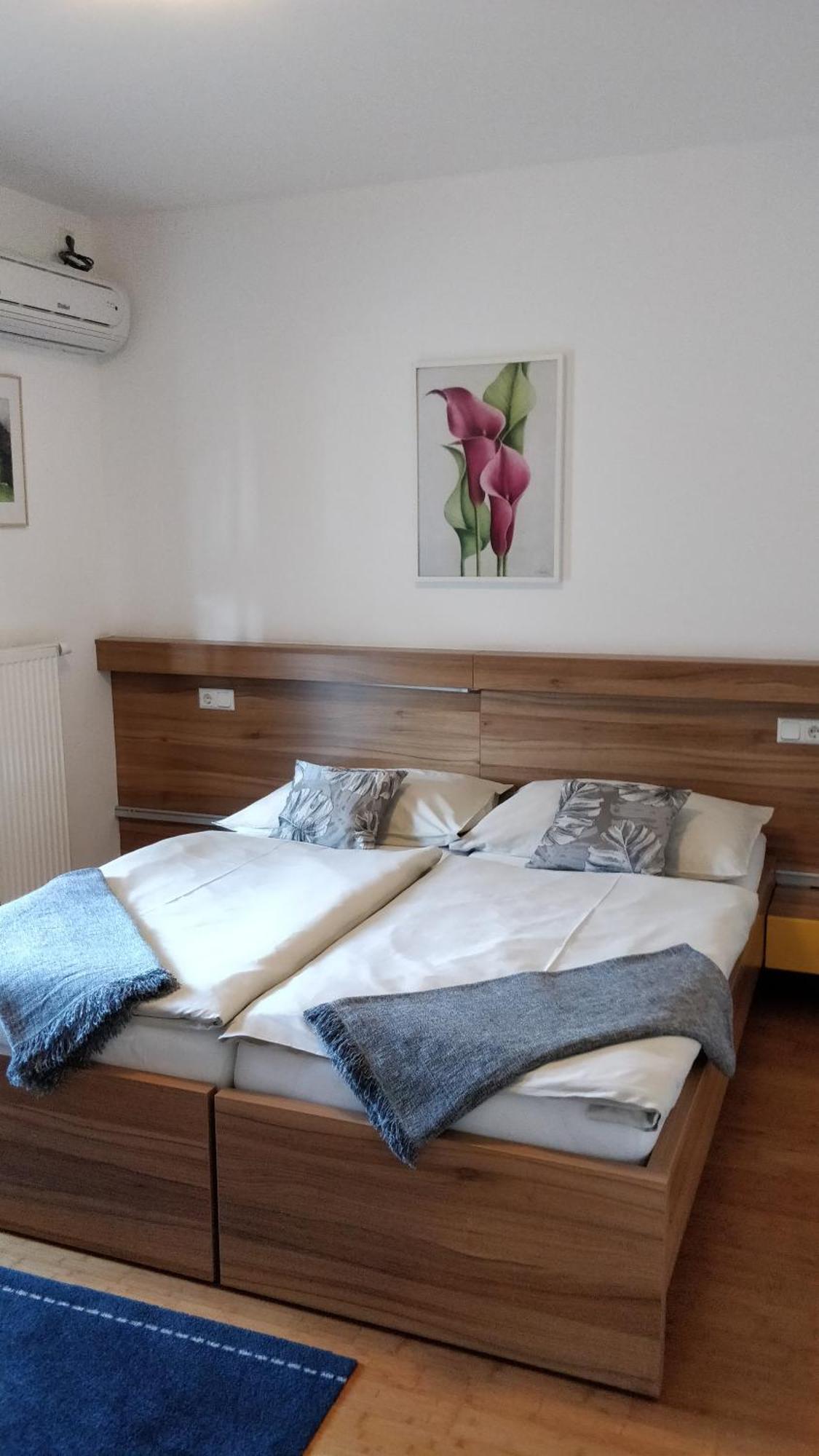 Apartmenthausmannstaetten Hausmannstatten Dış mekan fotoğraf
